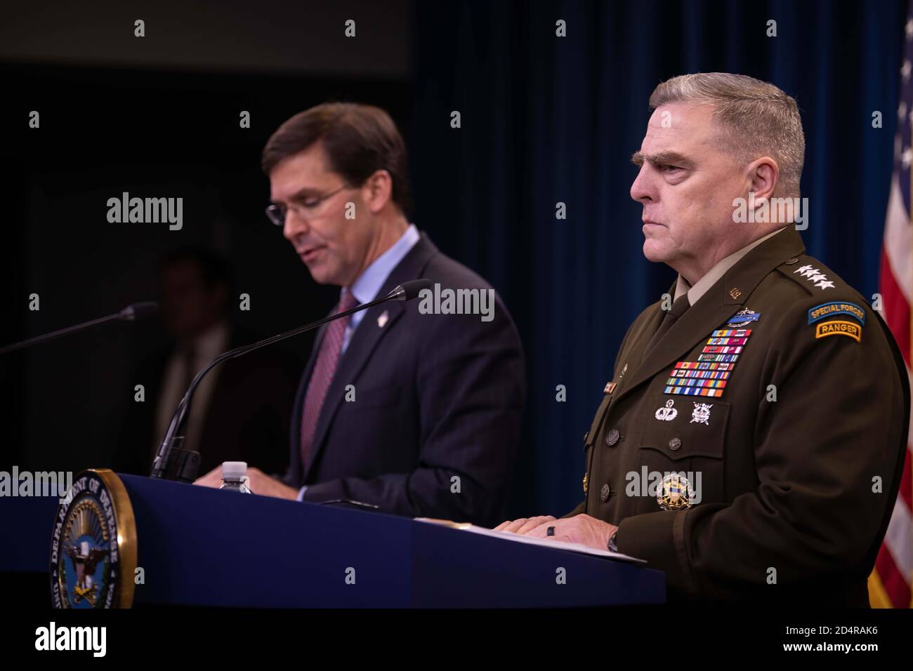 Page 2 Gen Mark Milley High Resolution Stock Photography And Images Alamy Page 2 Gen Mark Milley High Resolution Stock Photography And Images Alamy