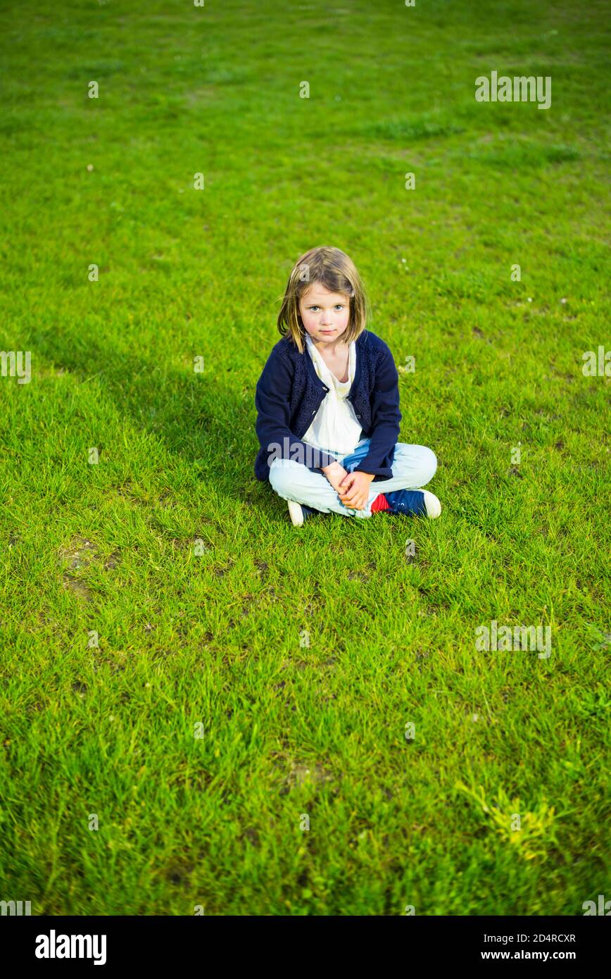 5 Year Old Girl Stock Photo Alamy 5-year-old-girl-stock-photo-alamy