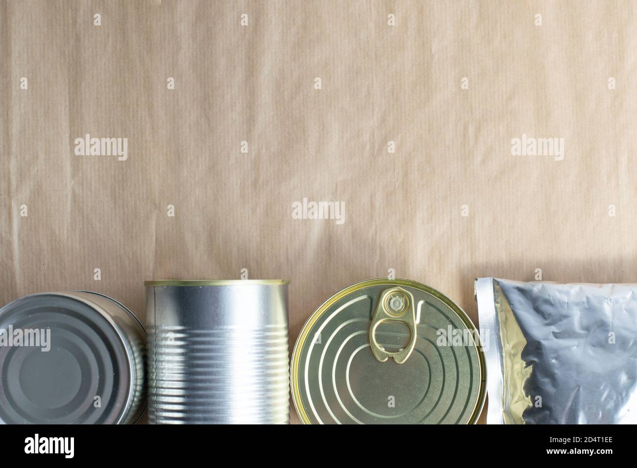 Canning metal cans of different sizes, metallized flexible bag for