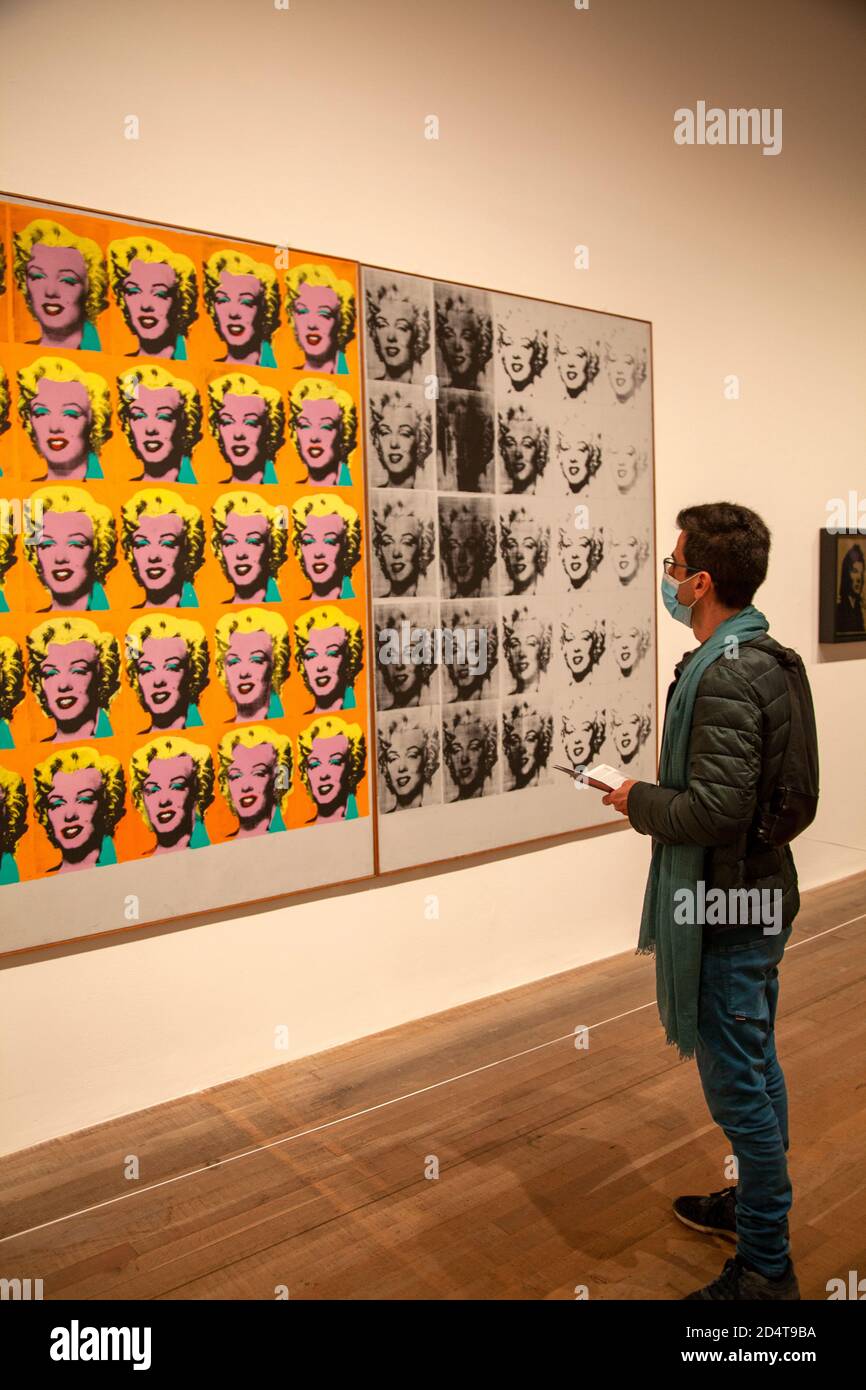 Man at Tate Modern Exhibition Wearing Mask - London UK Stock Photo - Alamy