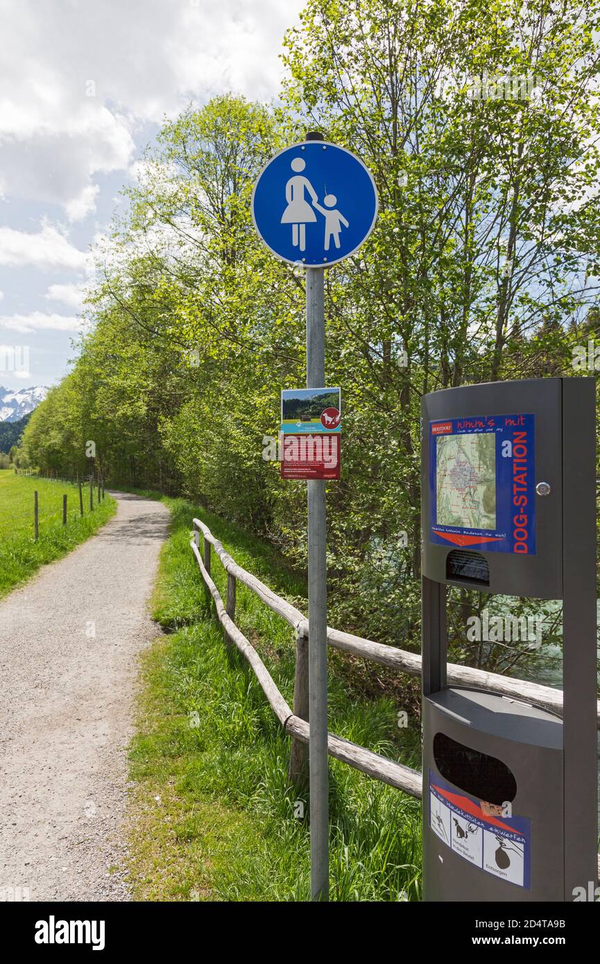 Fussweg, Dog-Station, Stillach, Oberstdorf, Allgäu Stock Photo