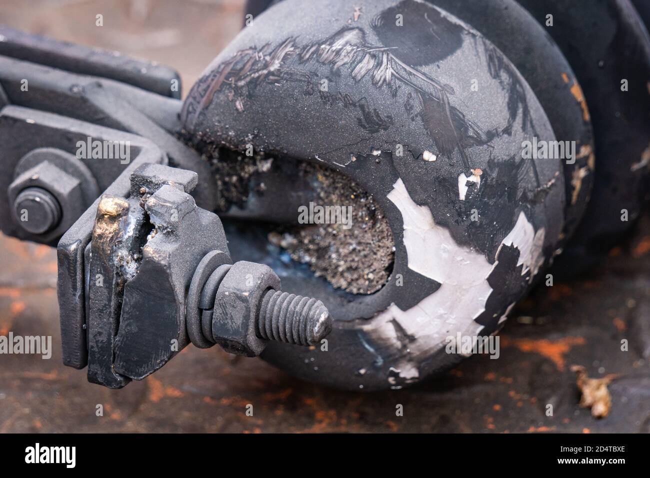 Bridproof hi-res stock photography and images - Alamy