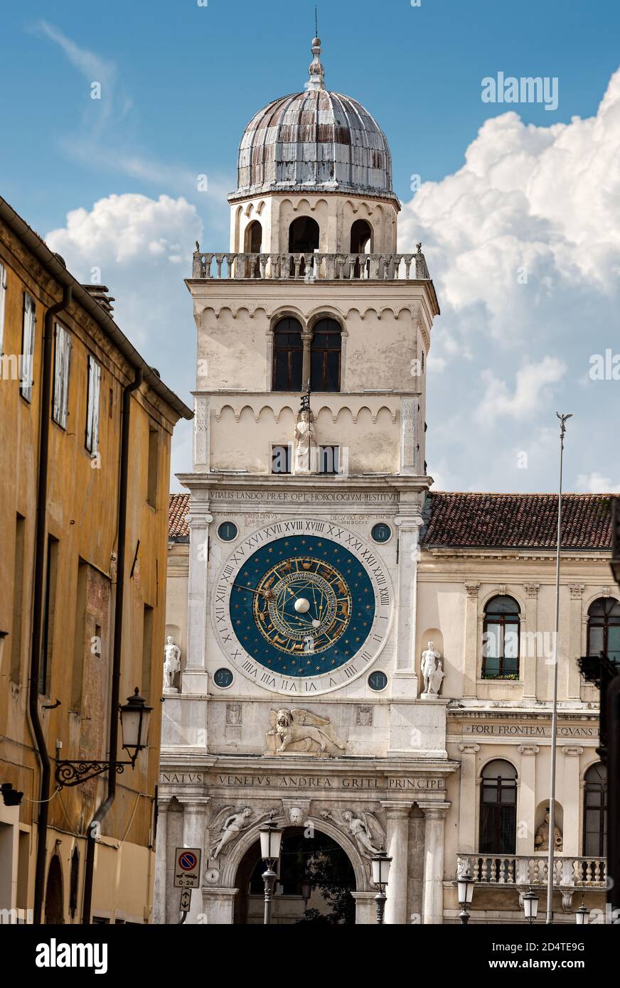 Medieval Clock Tower in Padua downtown (Padova, XIV century), Piazza dei  Signori or della Signoria, Veneto, Italy, Europe Stock Photo - Alamy