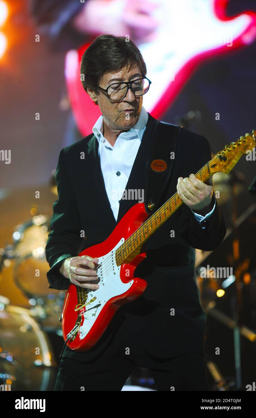 Hank Marvin performing at the 02 Arena with Cliff Richard and The Shadows 28th Sept 2009 Stock Photo