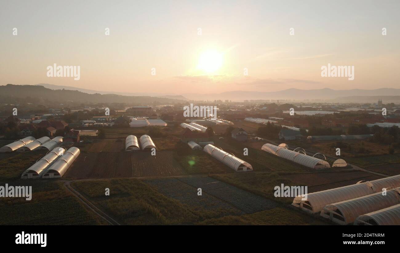 Huge greenhouses hi-res stock photography and images - Alamy