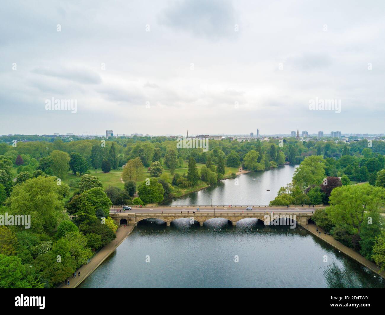 Aerial view of the famous Hyde bridge in London on a cloudy day ...