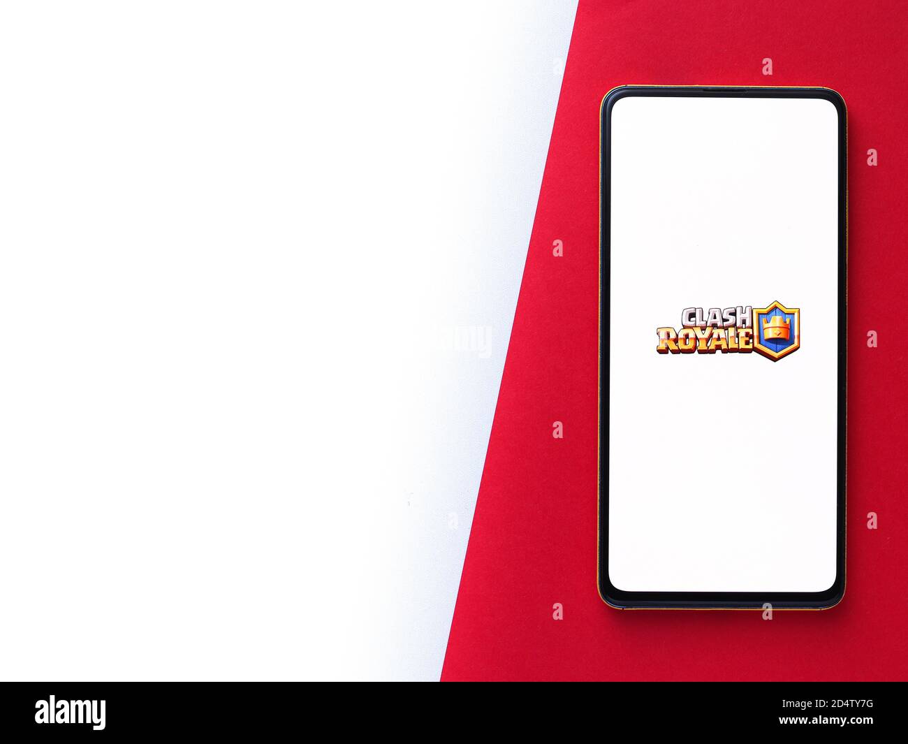 Assam India October 11 Clash Royale Logo On Phone Screen Stock Image Stock Photo Alamy