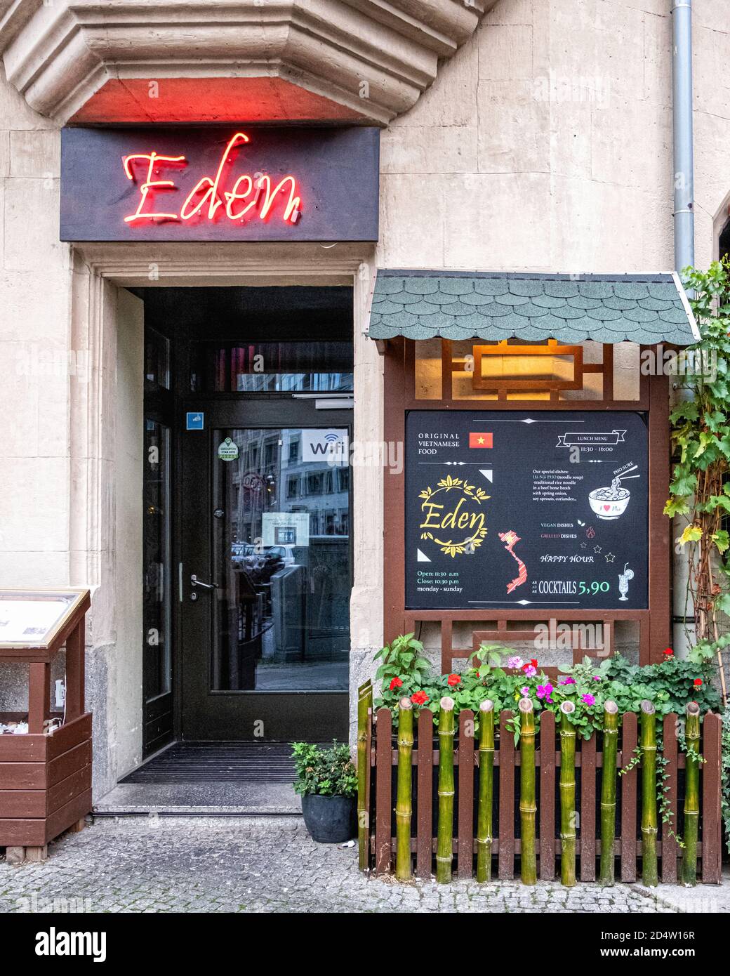 Eden Vietnamese take-away shop exterior & entance,Rosenstraße 19, Mitte, berlin Stock Photo