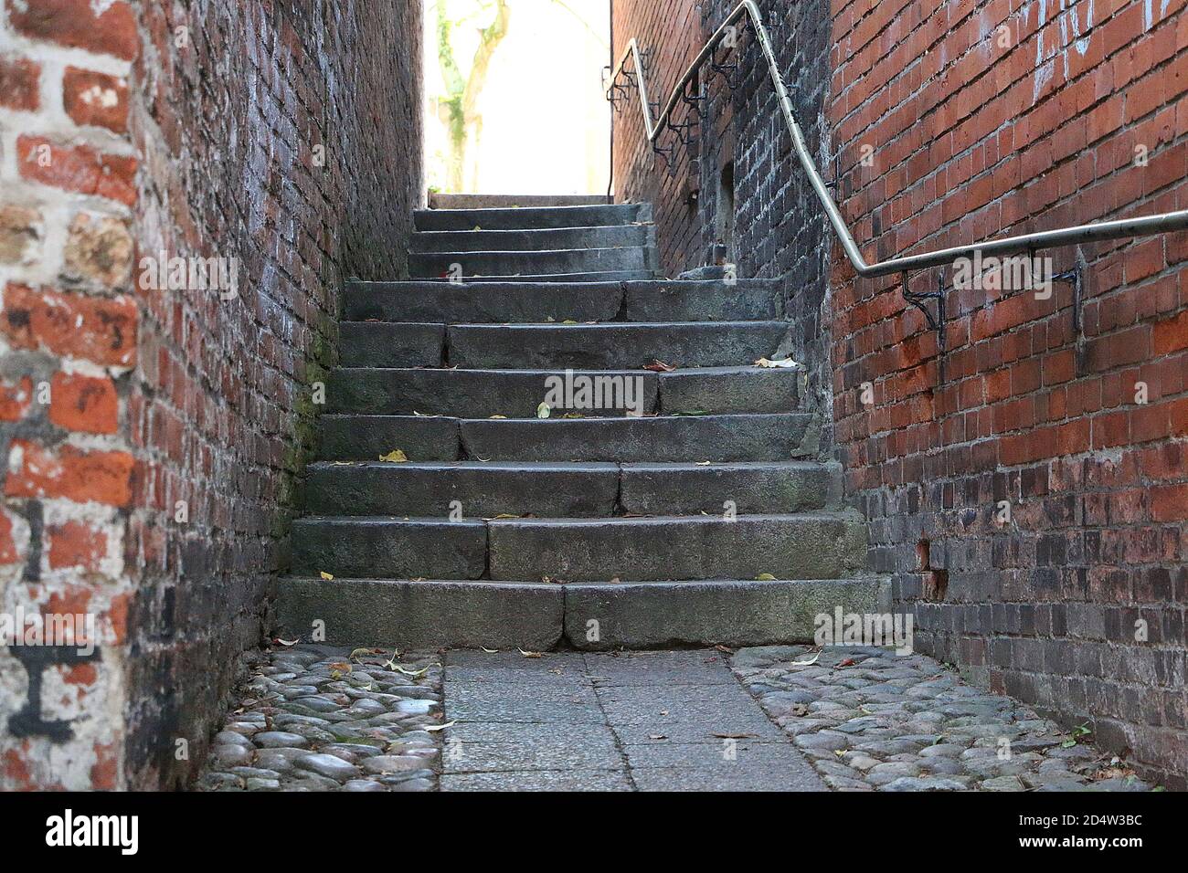 Ancient city buildings brick hi-res stock photography and images - Alamy
