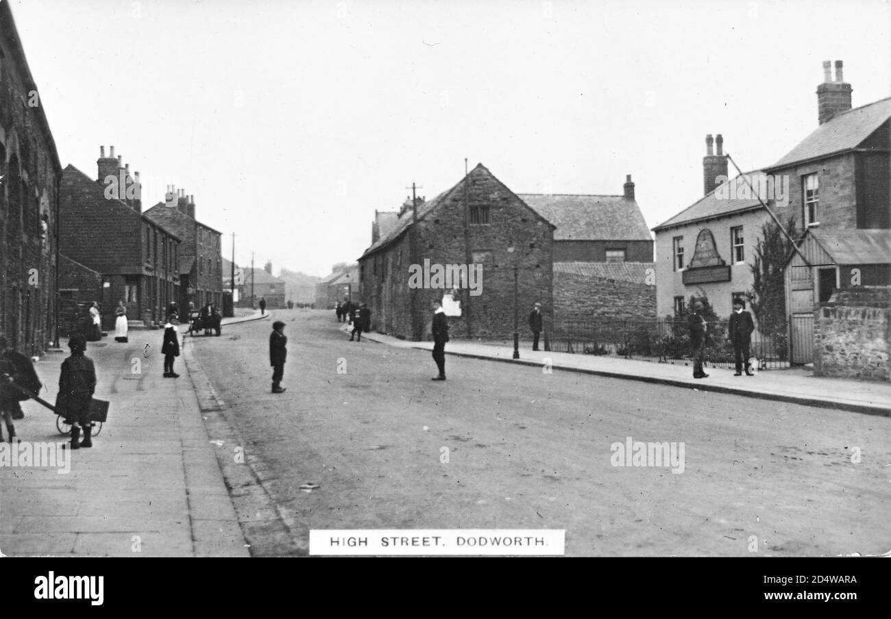 Barnsley village pub Black and White Stock Photos & Images Alamy
