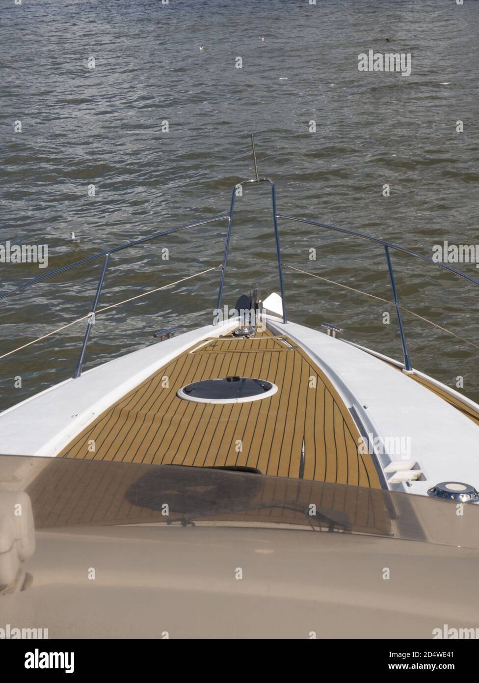 SunSeeker Motor Yacht, Private River cruising on London's River Thames