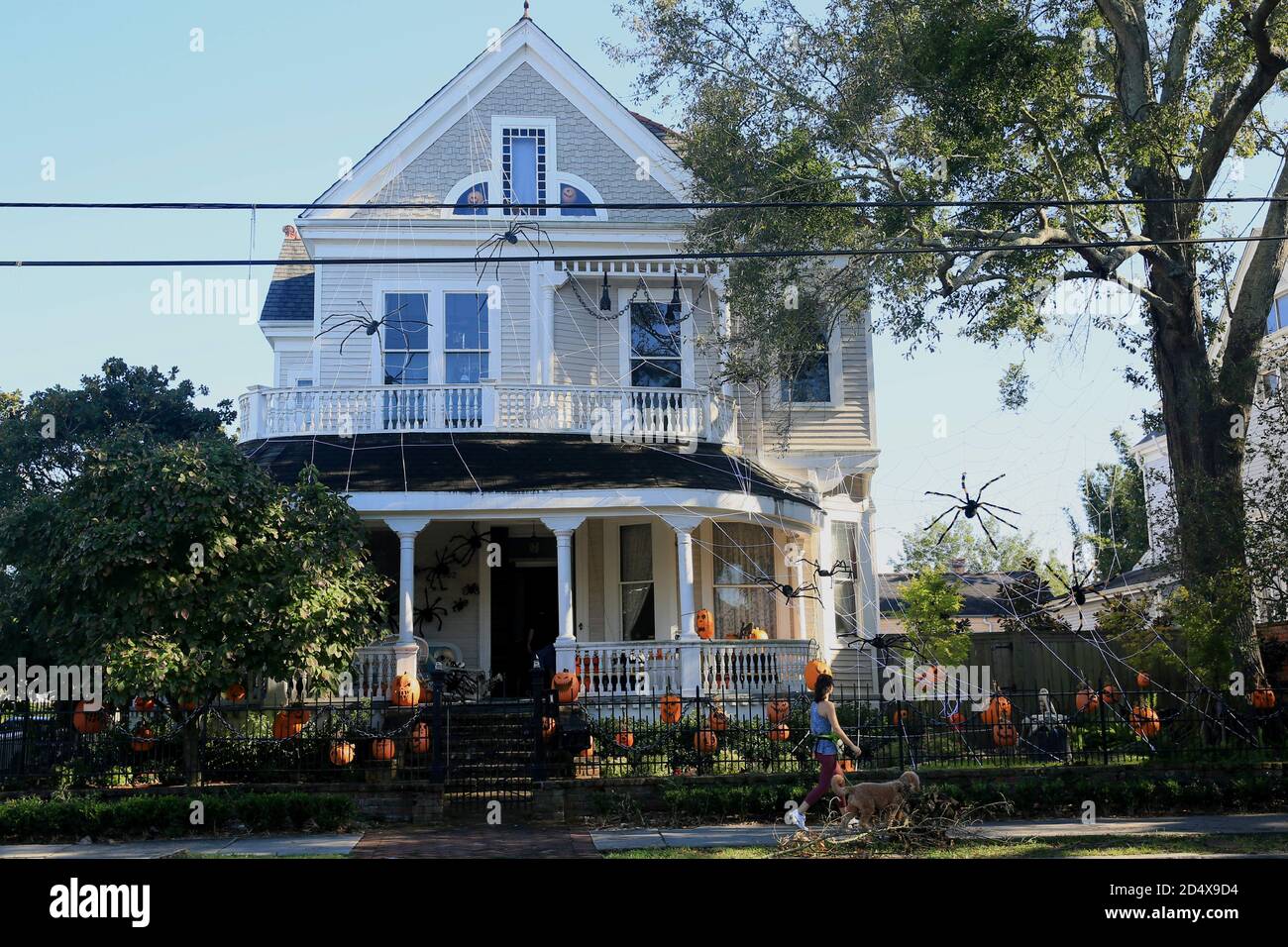 Drew Brees house New Orleans, Louisiana pictures  New orleans garden  district, New orleans homes, Garden district