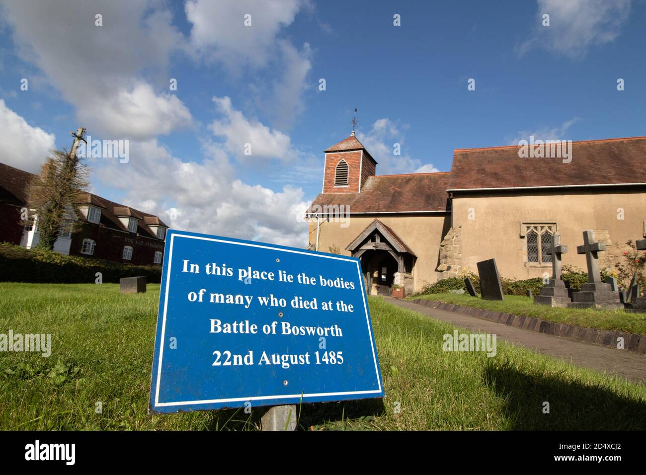 Battle of bosworth cemetery hi-res stock photography and images - Alamy