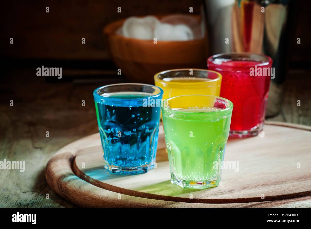 Colored cocktails hi-res stock photography and images - Alamy