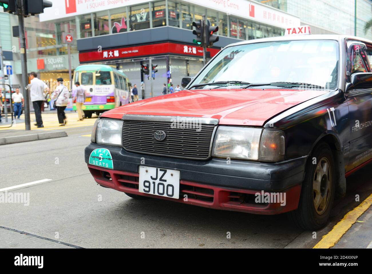 Hong Kong Urban red Toyota Crown Confort YXS10 four seats Hong Kong Urban red Toyota Crown Confort YXS10 four seats