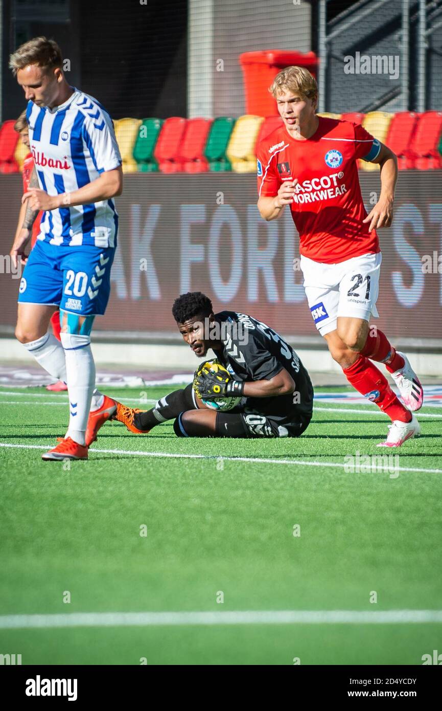 Silkeborg, Denmark. 15th, June 2020. Goalkeeper Sayouba Mande (30) of Odense Boldklub seen during the 3F Superliga match between Silkeborg IF and Odense Boldklub at Jysk Park in Silkeborg. (Photo credit: Gonzales Photo - Morten Kjaer). Stock Photo