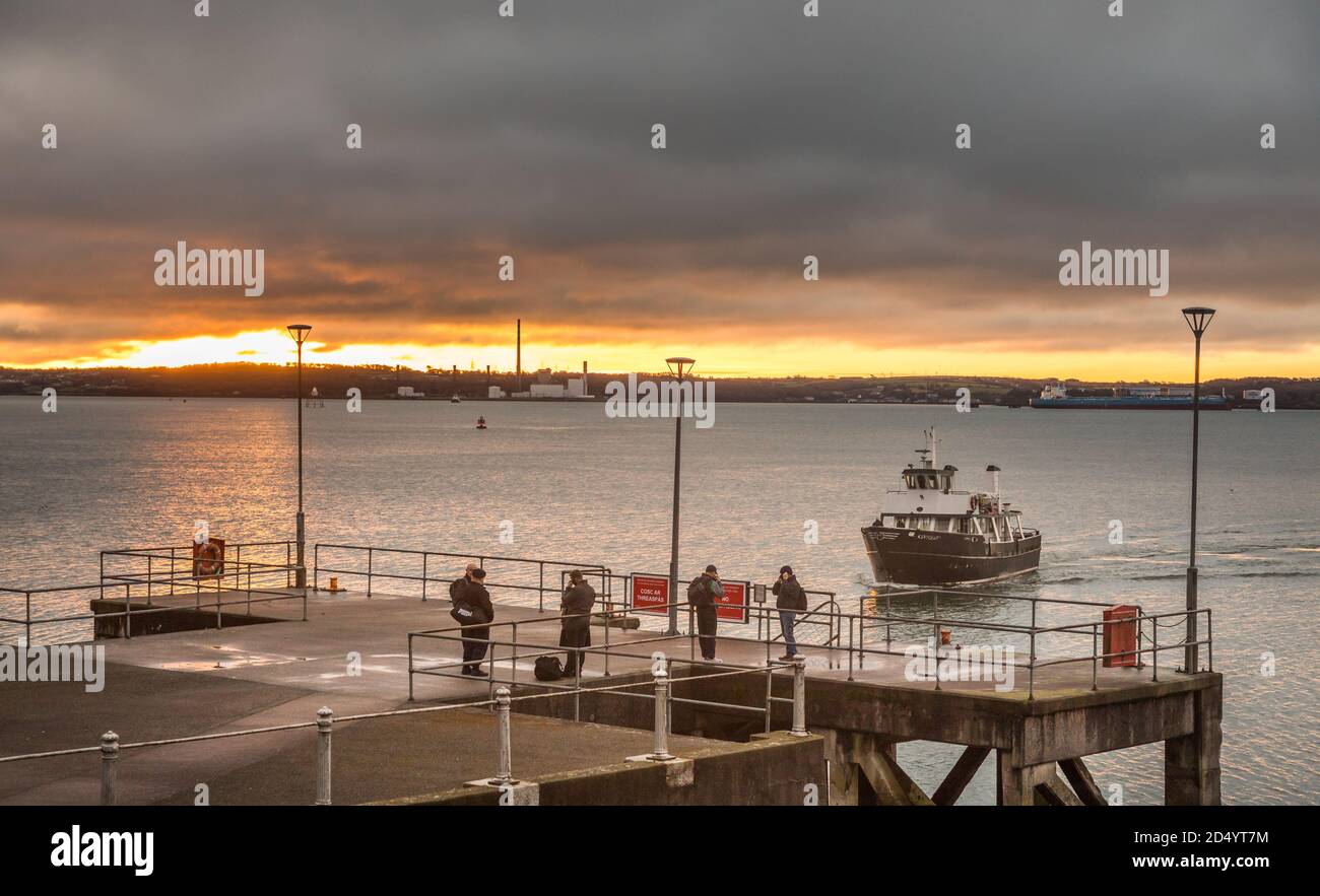 Cobh, Cork, Ireland. 12th October, 2020. Personel from the naval service wait on the quayside for the arrival of the ferry Kaycraft which will transport the to the Haulbowline Naval Base from Cobh, Co. Cork, Ireland.  - Credit; David Creedon / Alamy Live News Stock Photo