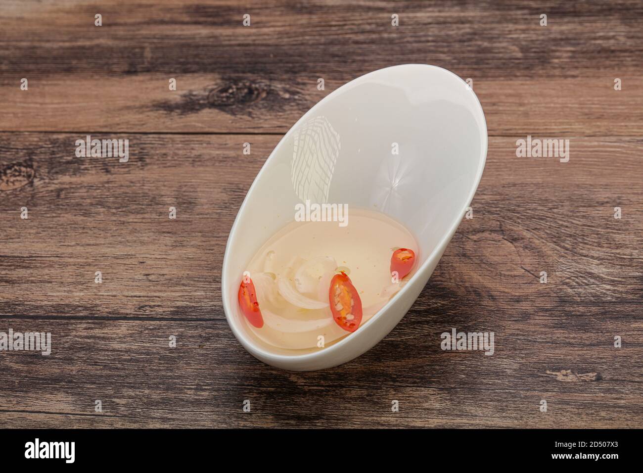 Vietnamese vinegar sauce with chili and garlic Stock Photo Alamy