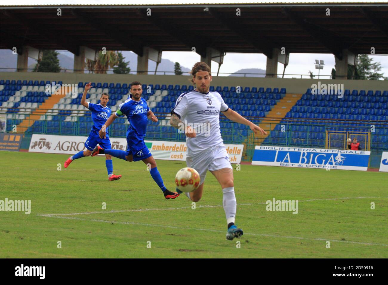 Pagani, Italy. 11th Oct, 2020. League Pro, Group C, Day 4th . Stadium 'Marcello Torre' . Paganese - Cavese 0 -0 (Photo by Pasquale Senatore/Pacific Press/Sipa USA) Credit: Sipa USA/Alamy Live News Stock Photo