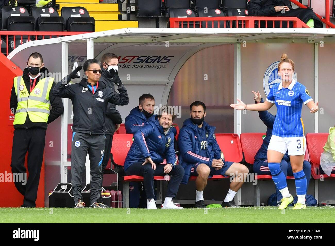 Crawley, UK. 11th Oct, 2020. Brighton and Hove Albion Manager Hope Powell shows her dismay at a decision against her team during the FA Women's Super League match between Brighton & Hove Albion Women and Arsenal LFC at The People's Pension Stadium on October 11th 2020 in Crawley, United Kingdom. (Photo by Jeff Mood/phcimages.com) Credit: PHC Images/Alamy Live News Stock Photo