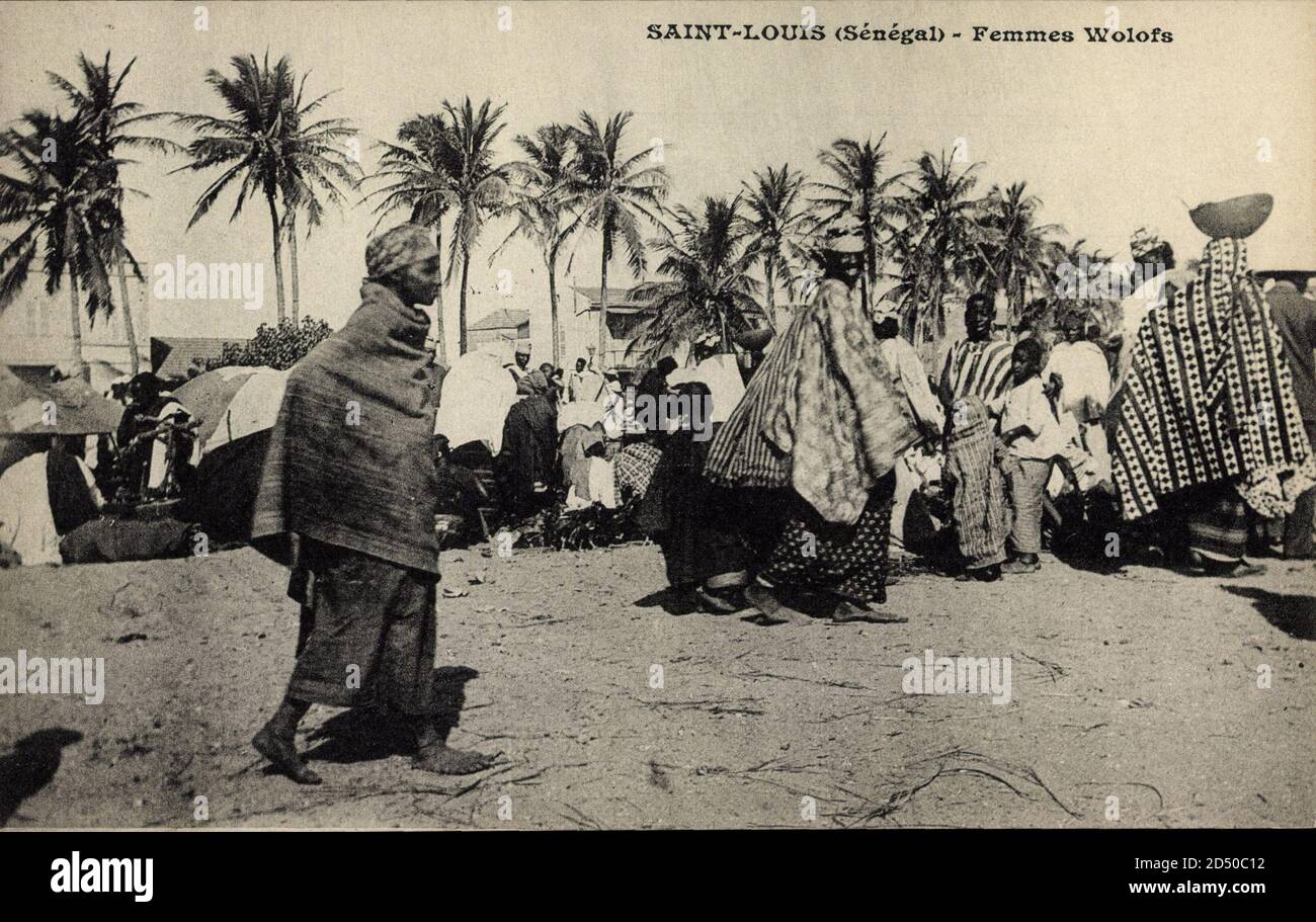 Saint Louis Senegal Westafrika, Femmes Wolofs, einheimische Frauen | usage worldwide Stock Photo