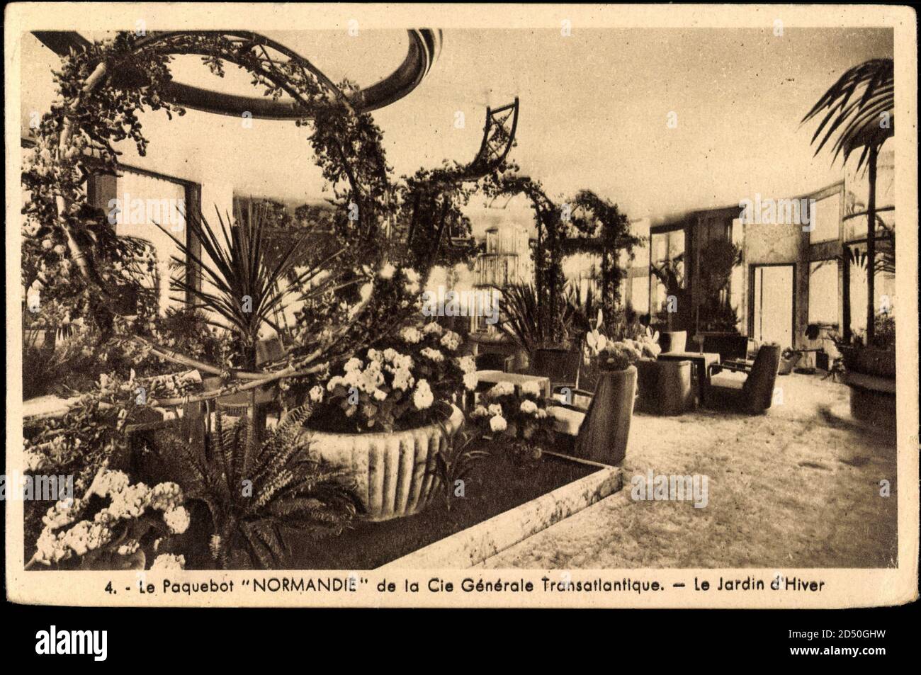 Interieure du Paquetbot Normandie, CGT, Wintergarten | usage worldwide Stock Photo