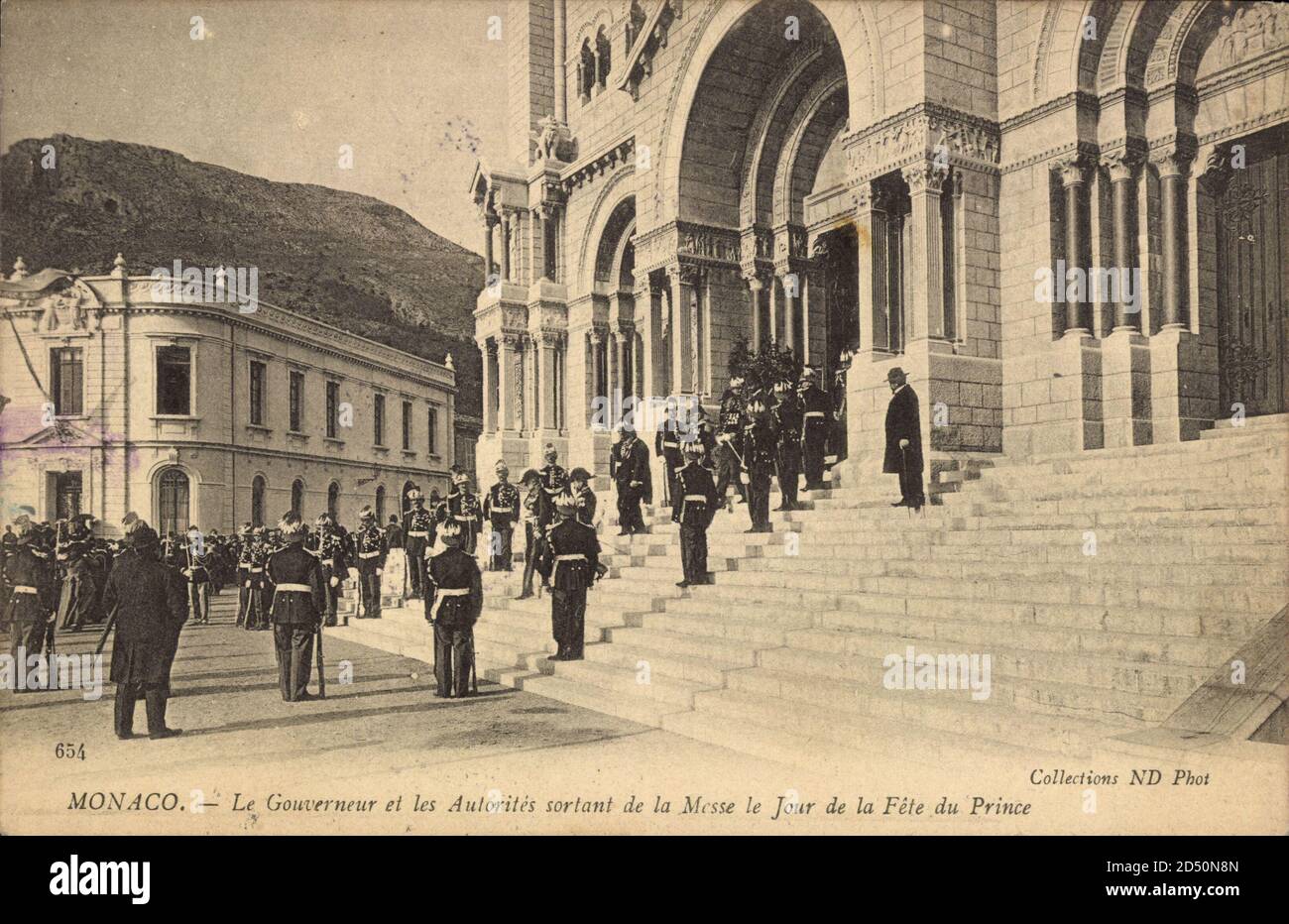 Monaco,Gouverneur,les Autorites sortant de la Messe,Jour de la Fete d.Prince | usage worldwide Stock Photo