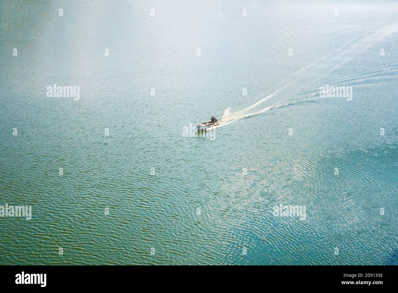 Pulling boat from water hi-res stock photography and images - Alamy