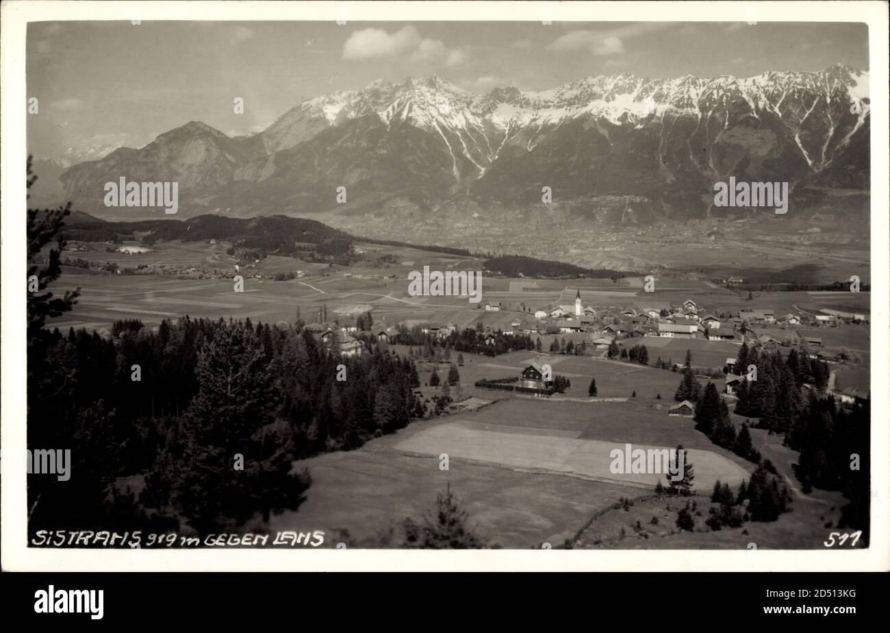 Sistrans Tirol, Blick runter ins Tal gegen Lans | usage worldwide Stock Photo