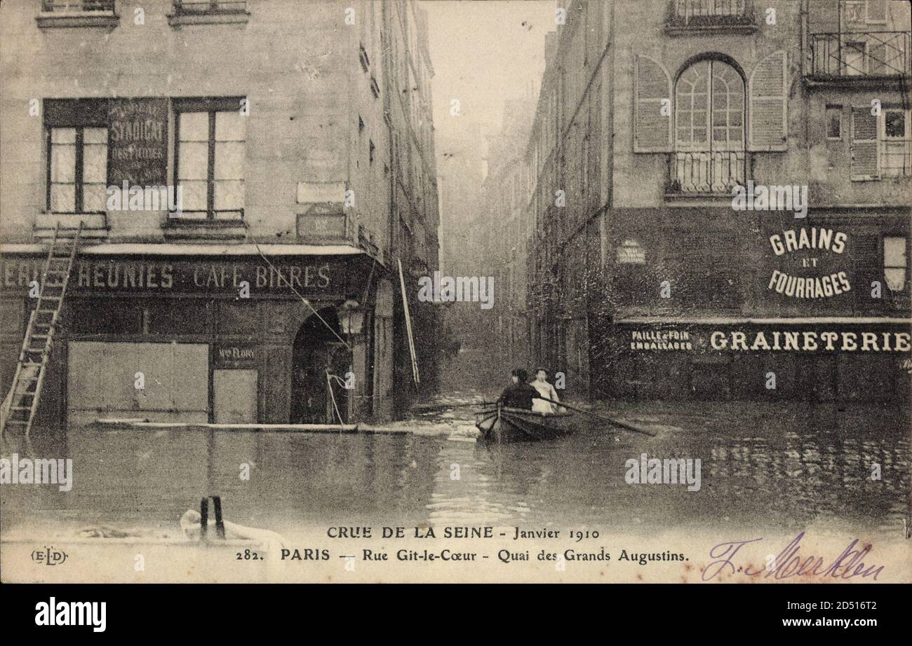 Paris, Crue de la Seine, Rue Git le Coeur,Quai des Grands Augustins, 1910 | usage worldwide Stock Photo