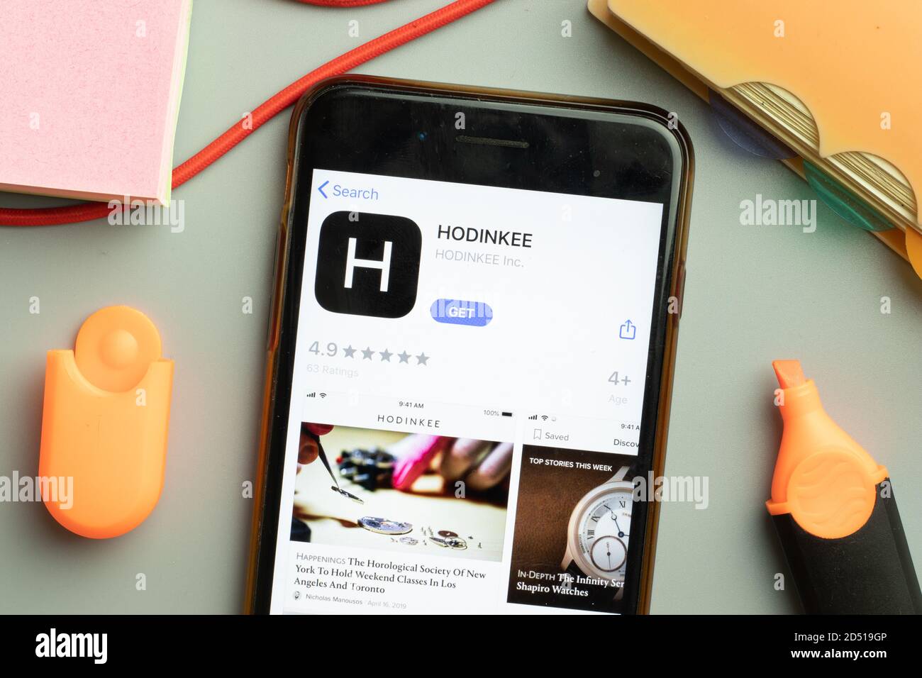 Hodinkee hi res stock photography and images Alamy