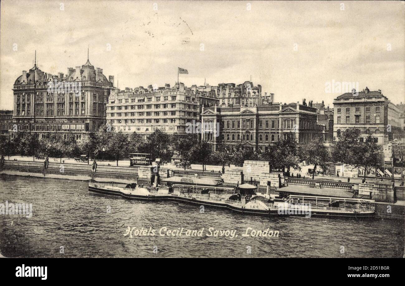 London England, general view of Hotels Cecil and Savoy, steamer | usage worldwide Stock Photo
