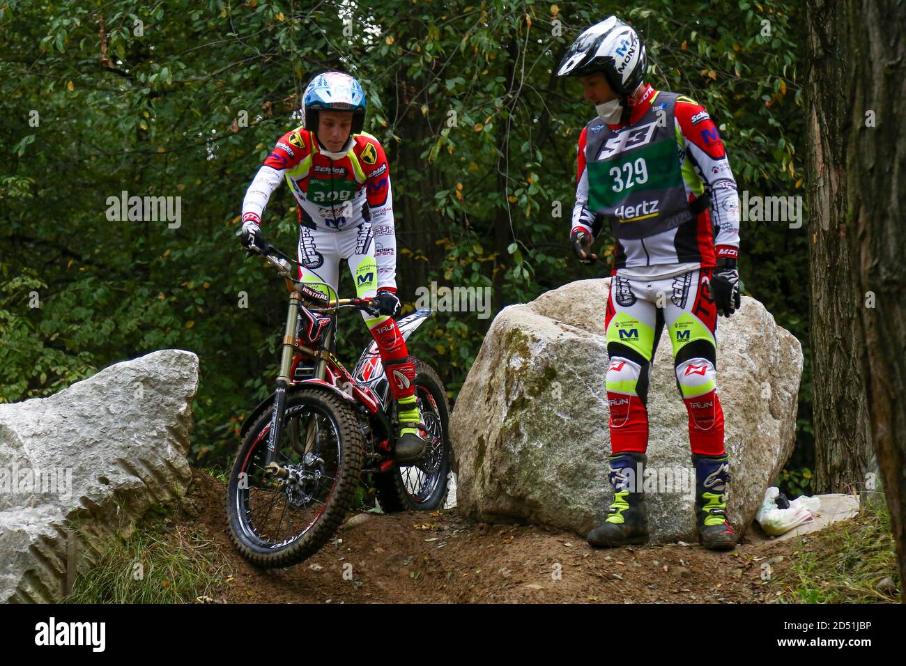 Moto race hi-res stock photography and images - Page 12 - Alamy