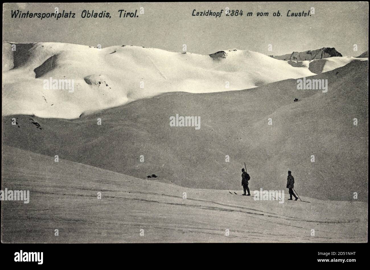 Obladis Tirol, verschneite Gegend, Ski Fahrer | usage worldwide Stock Photo