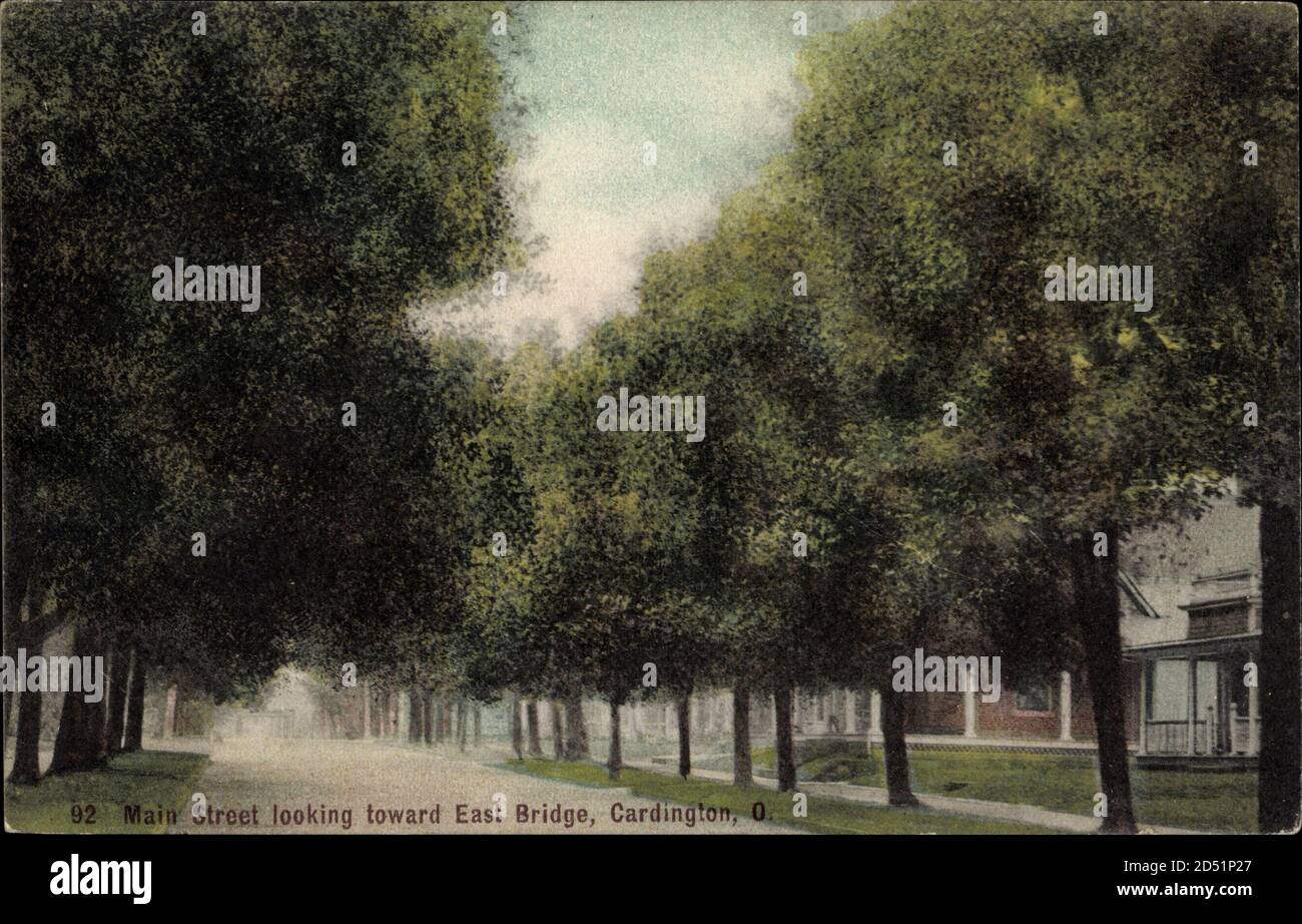 Cardington Ohio, Main Street, East Bridge, Allee usage worldwide Stock Photo Alamy
