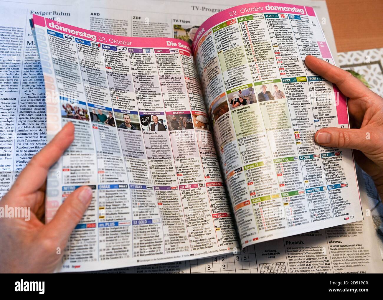 Tv magazine hires stock photography and images Alamy