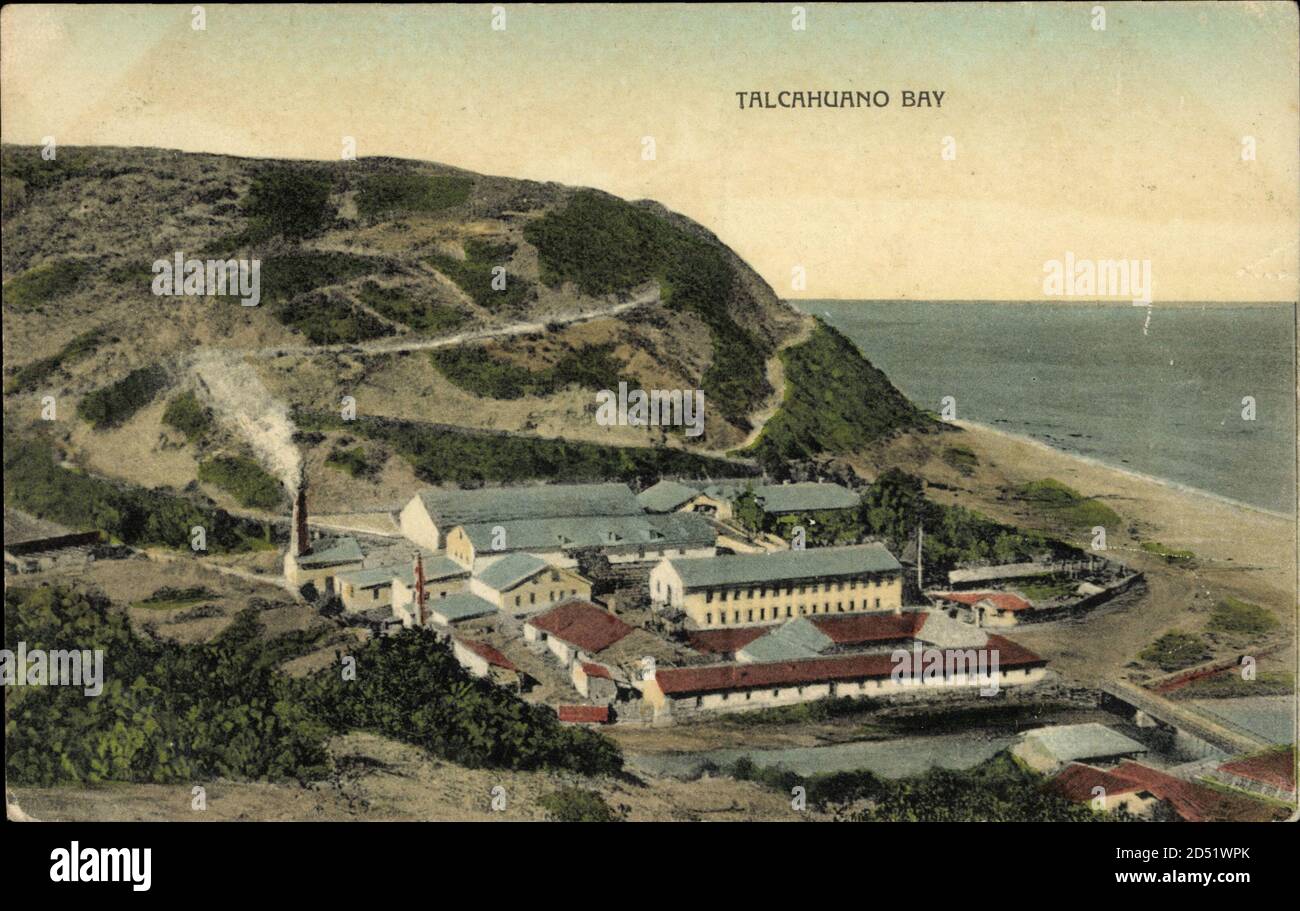 Talcahuano Bay Chile, Fabrikgebäude an der Küste | usage worldwide Stock Photo