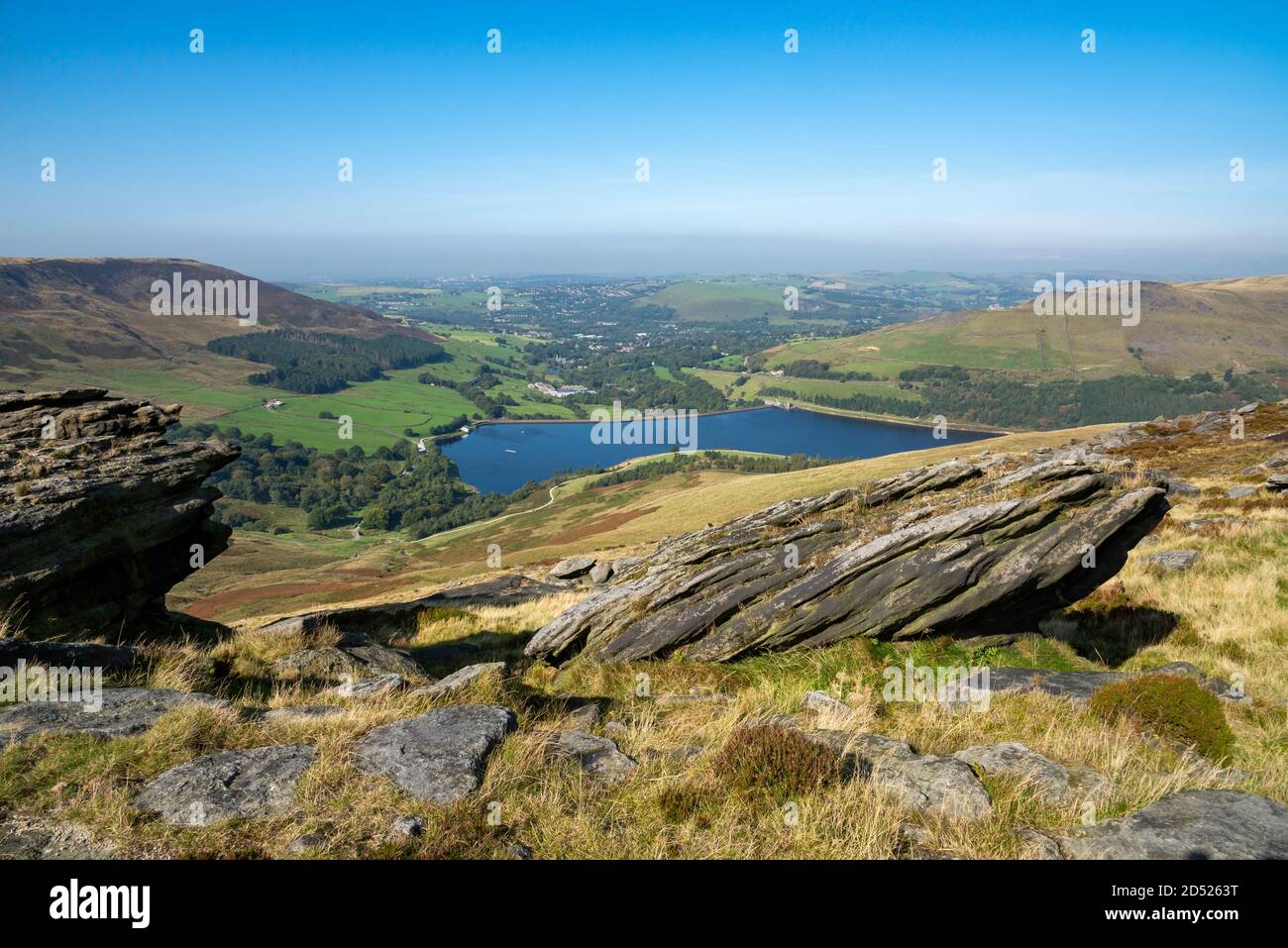 Dove Stone reservoir, Greenfield, Greater Manchester, England Stock ...