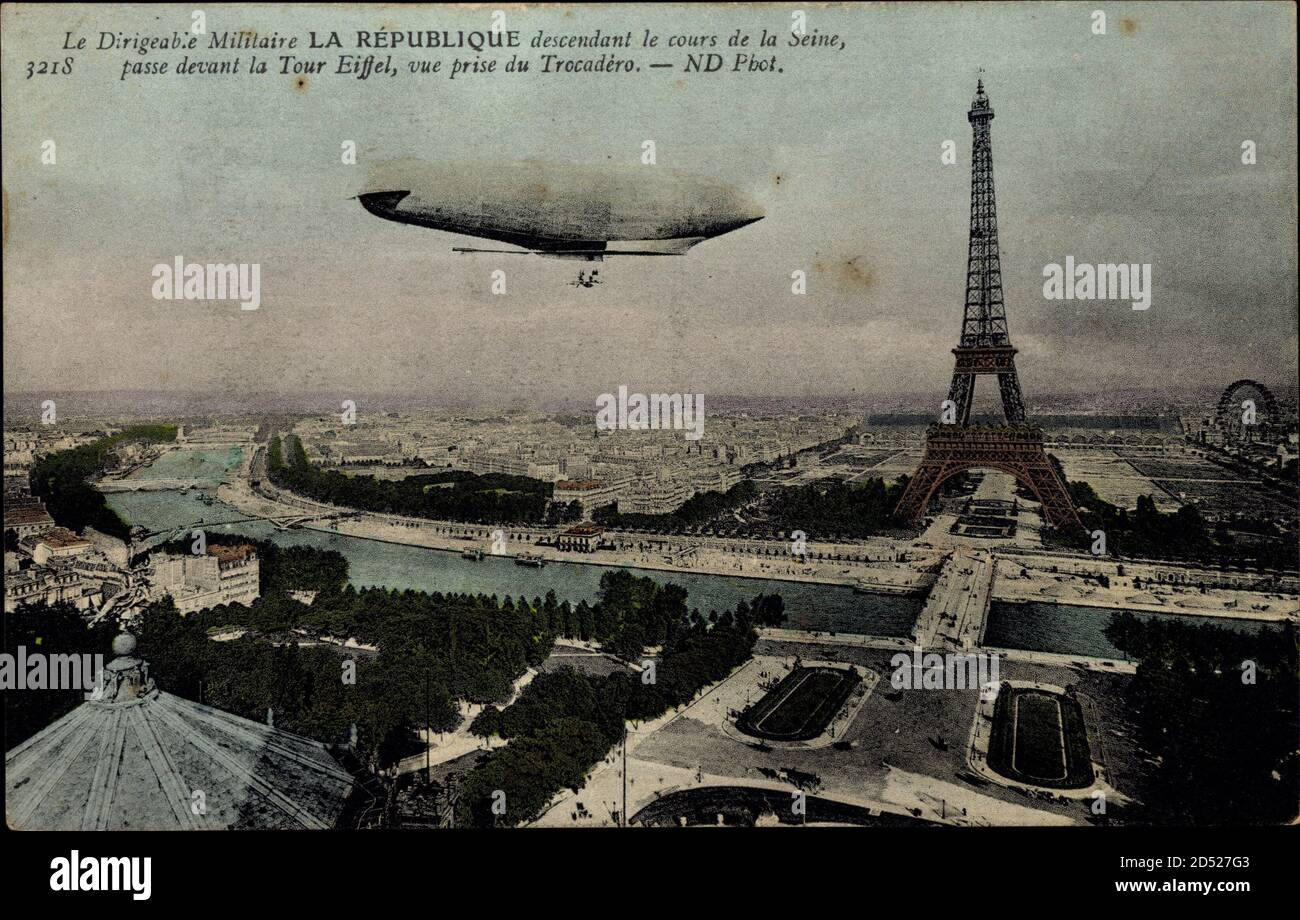 Petit Parisien 1901 No. 651 Cyclists Militaires - Tour Eiffel Et