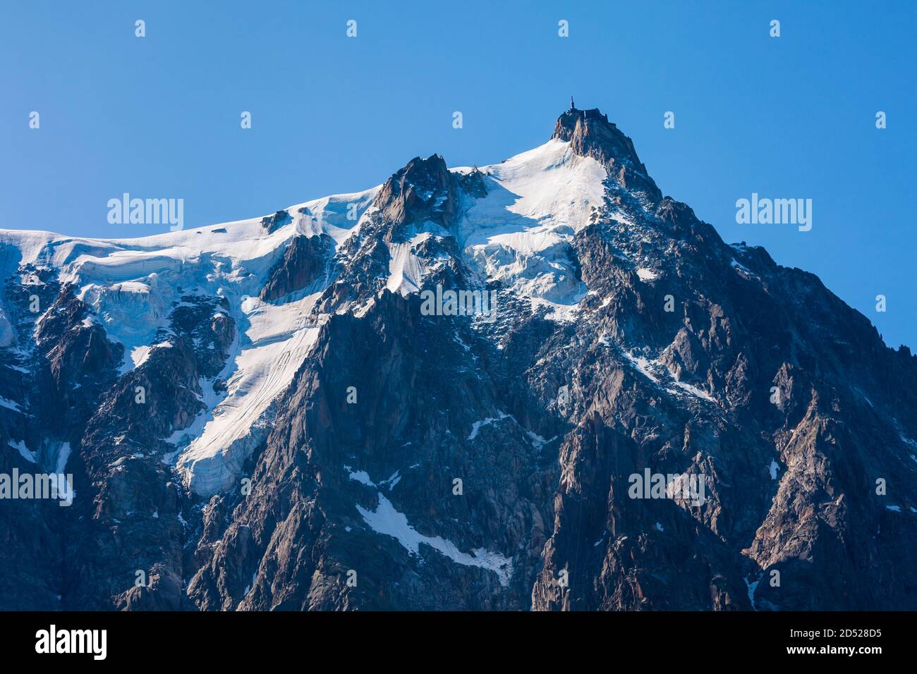 Aiguille du Midi is a 3842 m mountain in the Mont Blanc massif within ...