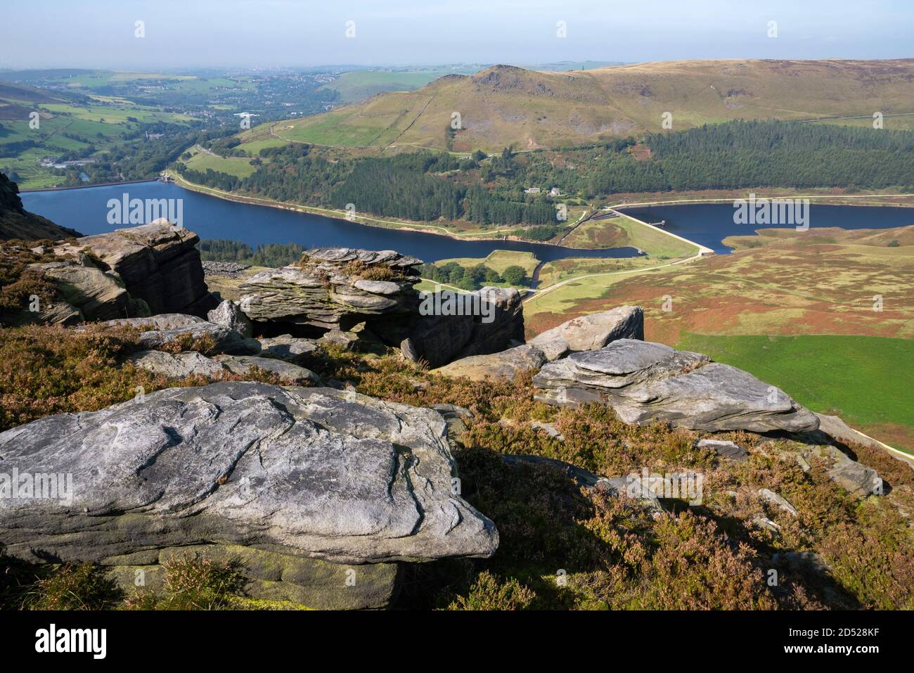 View from Dean rocks of Dove Stone reservoir, Greenfield, Greater Manchester, England. Stock Photo