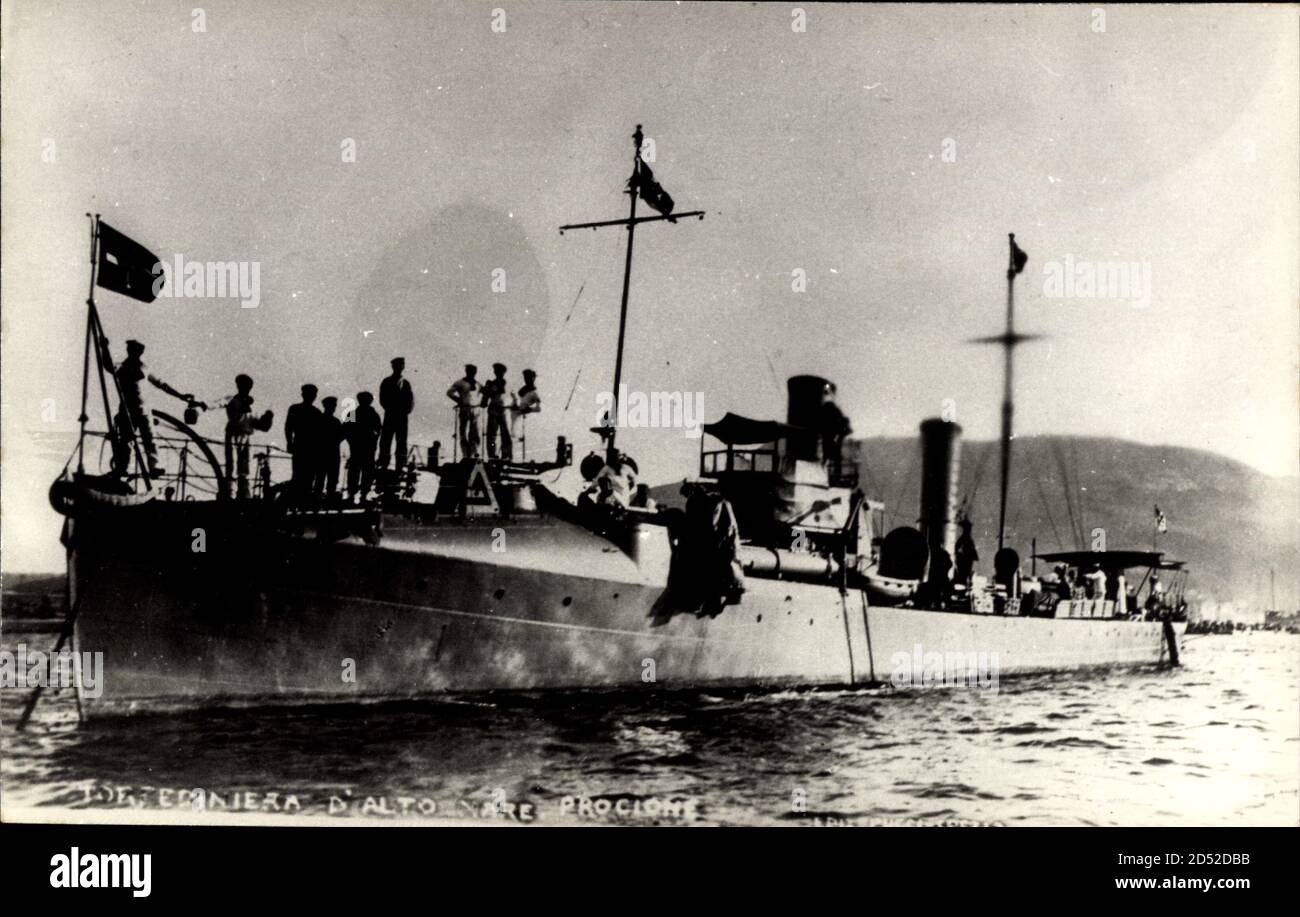 Italienisches Kriegsschiff, Torpediniera d'Alto Mare, Procione | usage worldwide Stock Photo