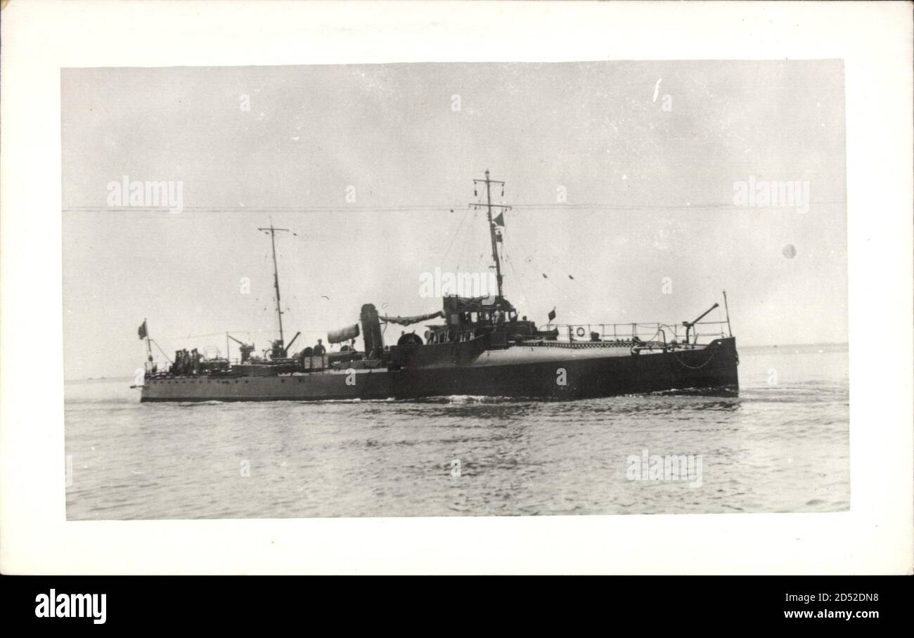 Italienisches Kriegsschiff Torpediniera 9 PN Usage Worldwide Stock italienisches-kriegsschiff-torpediniera-9-pn-usage-worldwide-stock