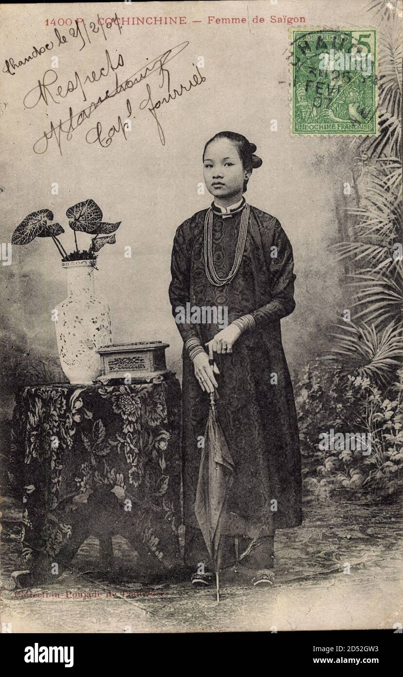 Cochinchine Vietnam, Femme de Saigon, Junge Vietnamesin | usage worldwide Stock Photo