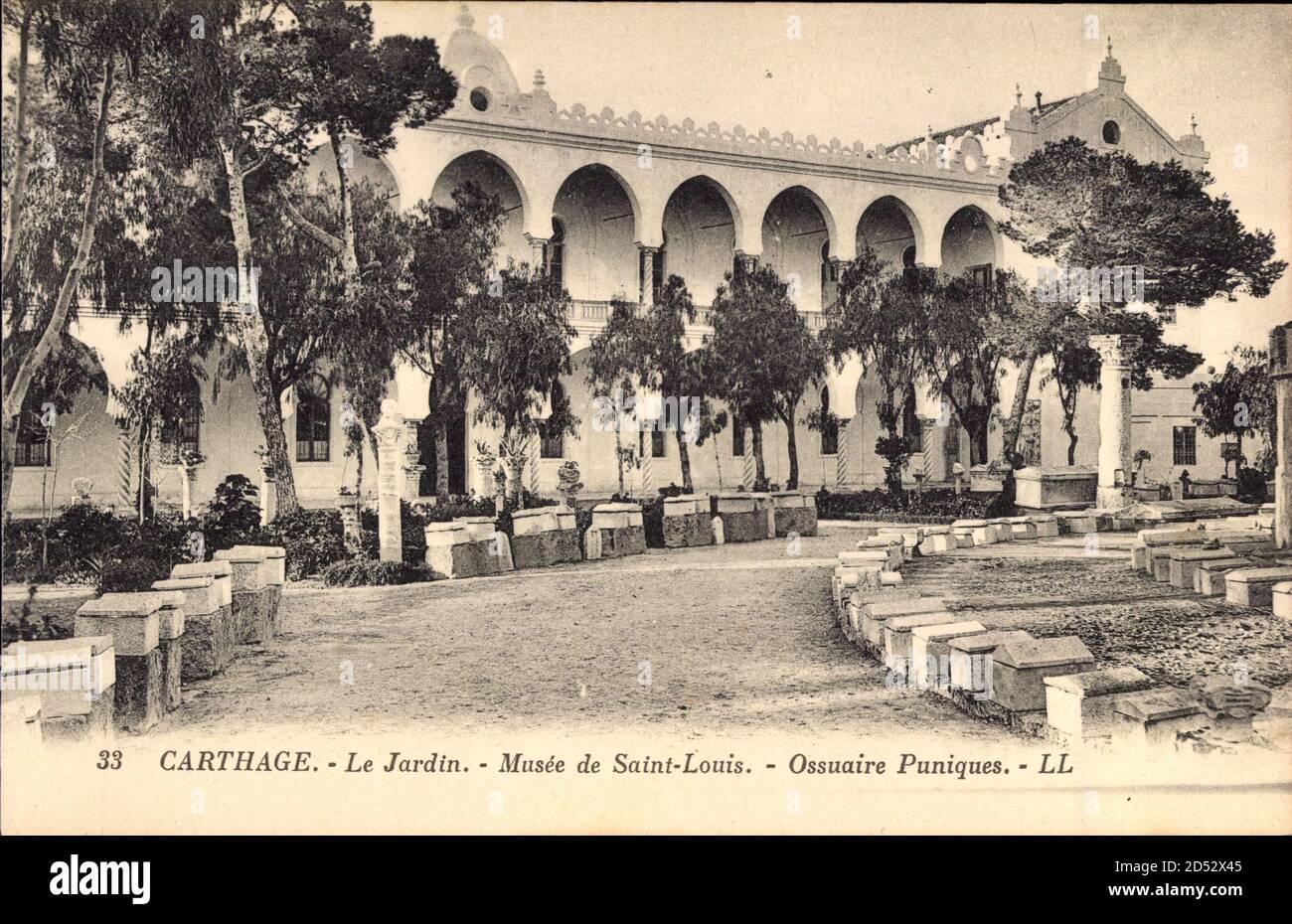 Carthage Tunesien, Le Jardin, Musée de Saint Louis, Ossuaire Puniques | usage worldwide Stock Photo