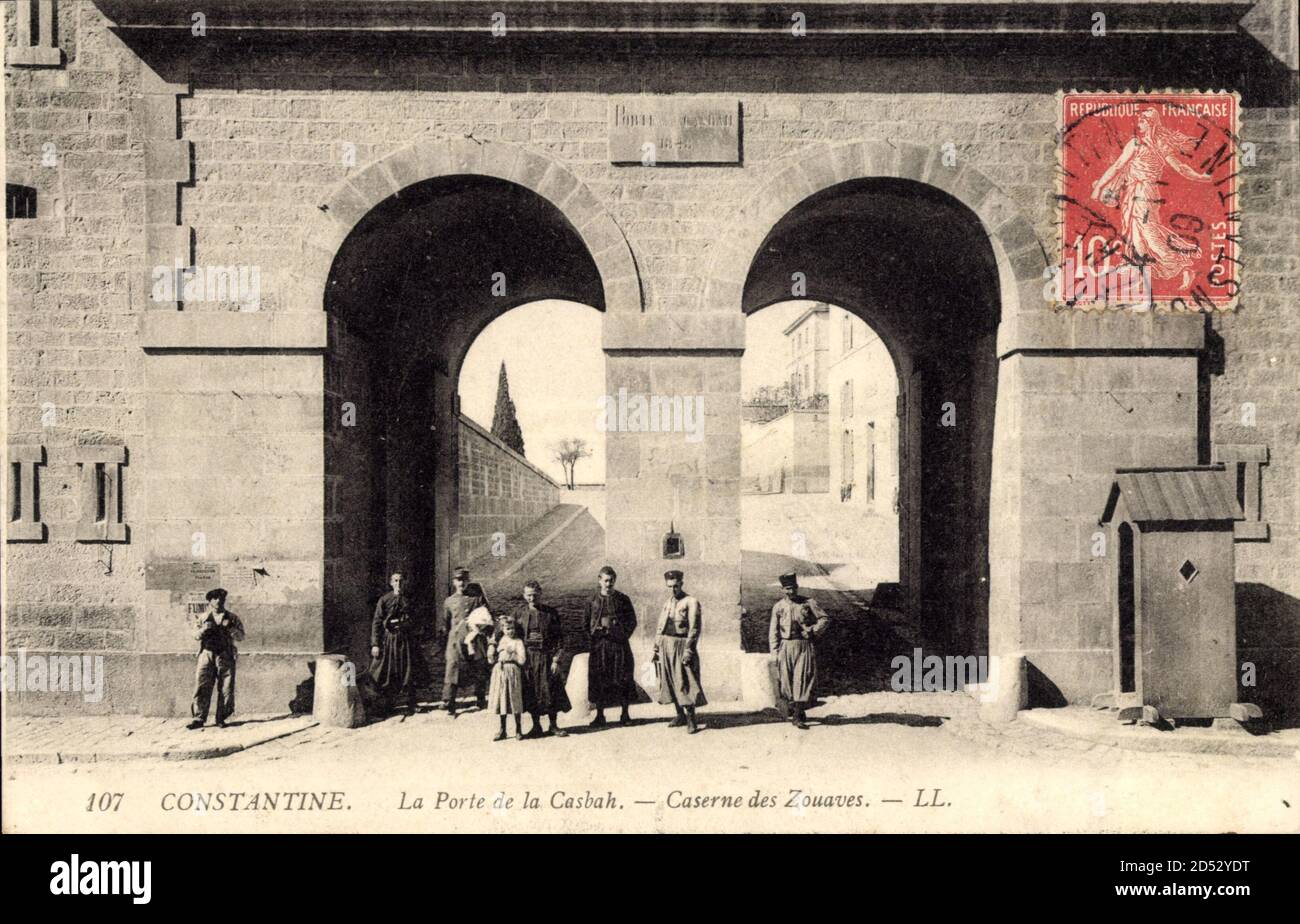 Constantine Algerien, La Porte de la Casbah, Caserne des Zouaves | usage  worldwide Stock Photo - Alamy