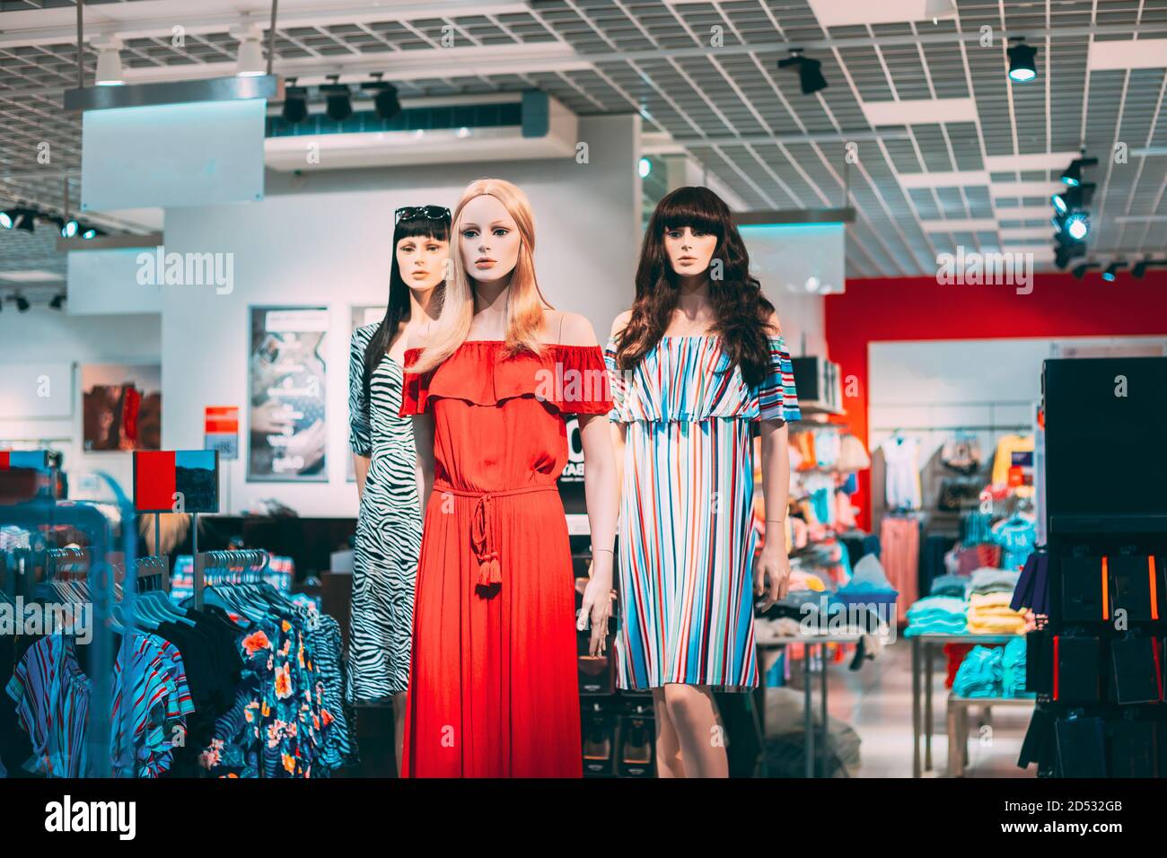 Mannequins Dressed In Female Woman Casual Summer Clothes In Store Of Shopping Center Stock Photo