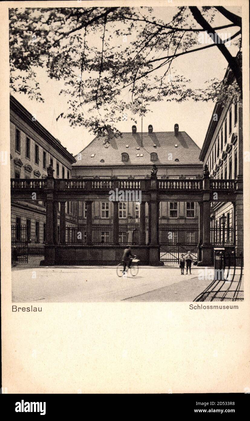 Wroc?aw Breslau Schlesien, Hof des Schlossmuseums usage worldwide