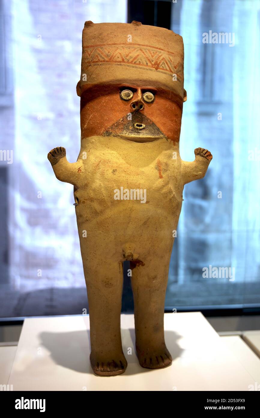 Cuchimilco male figure. Chancay, Peru. (1000-1450 AD). Inca Empire. Polychrome ceramic. Museum of world Cultures, Barcelona, Catalonia Stock Photo