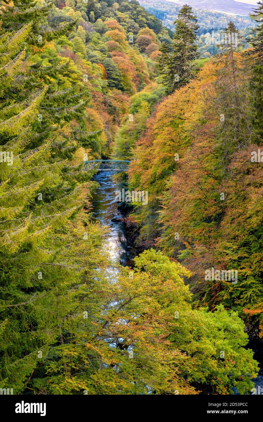 the-pass-of-killiecrankie-gorge-near-pitlochry-scotland-uk-stock